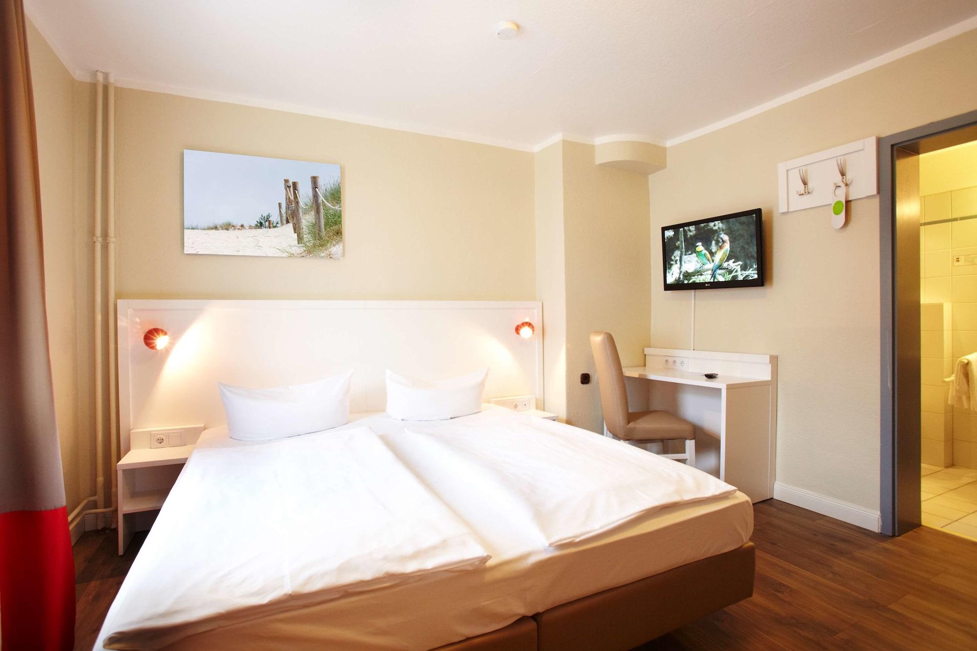Hotel Ostseehalle Kiel By Premiere Classe Extérieur photo