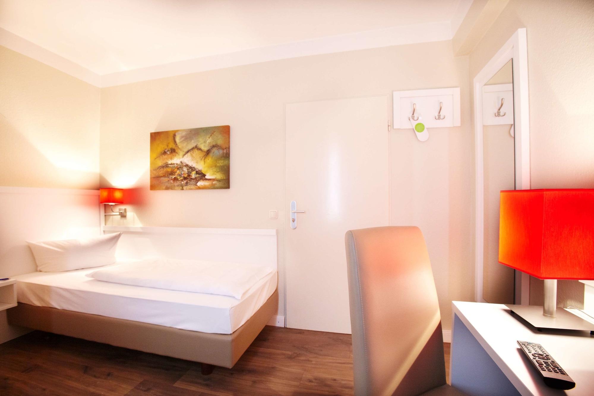 Hotel Ostseehalle Kiel By Premiere Classe Extérieur photo